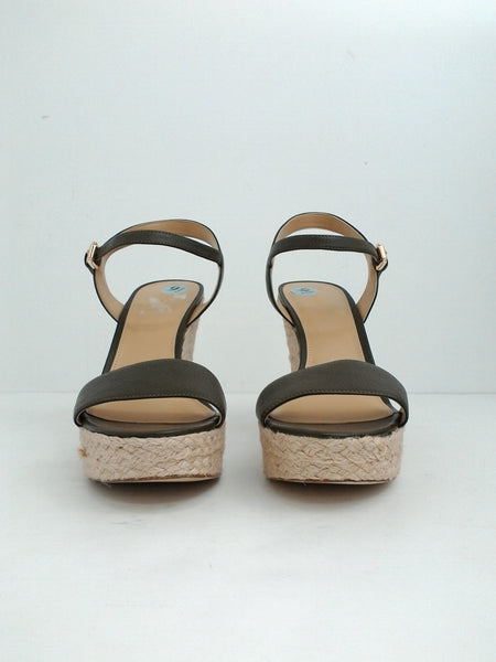 Michael Kors leather olive offers Wedge size 8