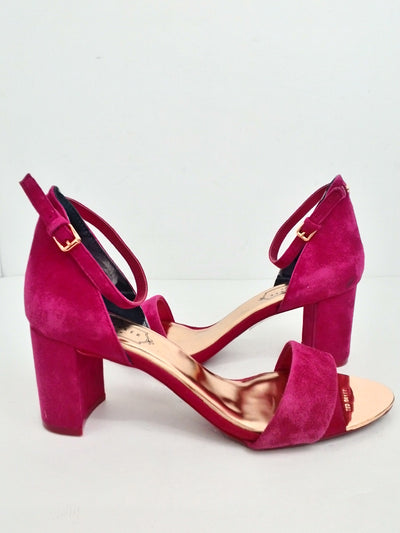 Women Fancy Block Heel Velvet Sandal (Pink)